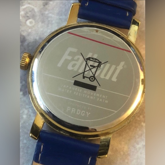 Fallout watch - Picture 3 of 3